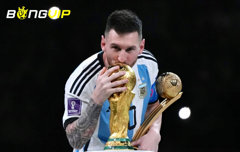 Messi hoàn tất bộ sưu tập danh hiệu với chức vô địch World Cup 2022. Ảnh: Getty