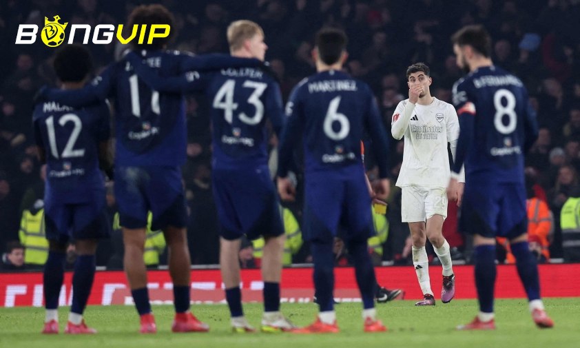 Kai Havertz (áo sáng) phung phí quá nhiều cơ hội – Ảnh: Getty