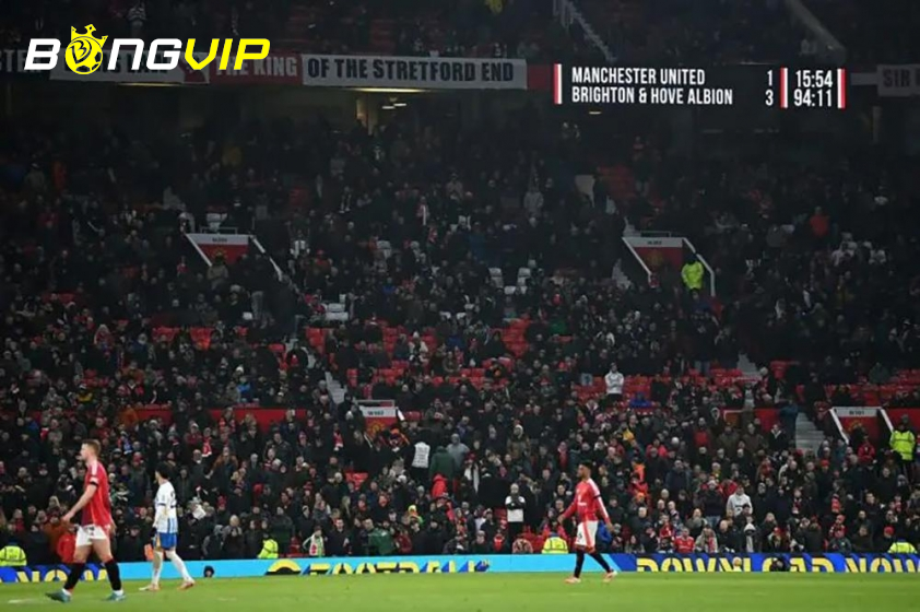 Man Utd chìm trong quãng thời gian khó khăn. Ảnh: Getty